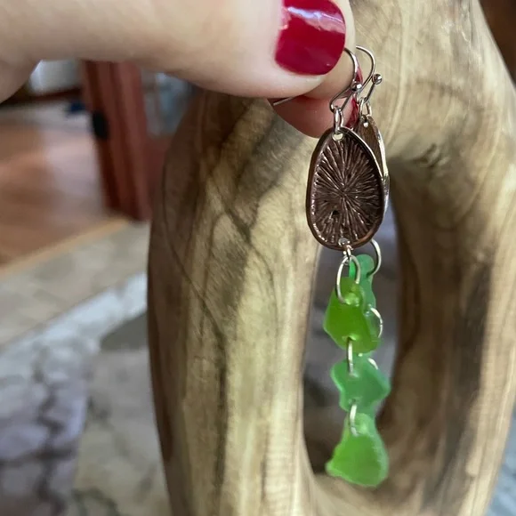 Sea Glass Handmade SeaGlass Chandelier Green Silver 3 inch New Gift Artisan - Picture 5 of 9